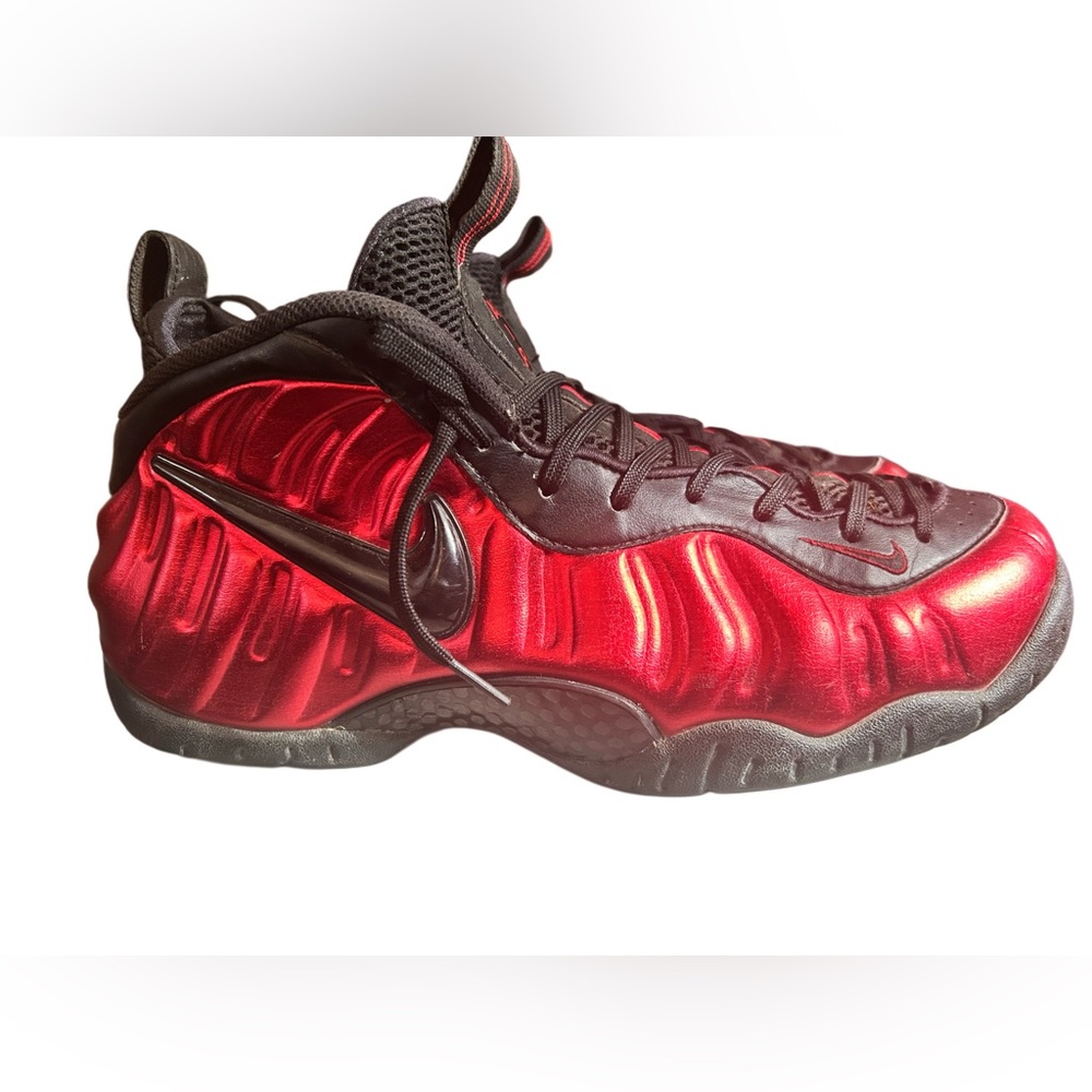University Red Nike Foamposit 2016
